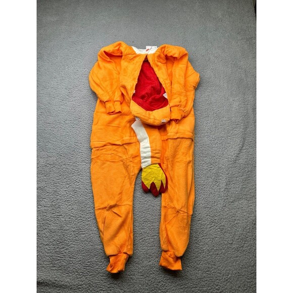 Charmander Pokémon onesie pajama fleece 5-9 new in package - Picture 9 of 11